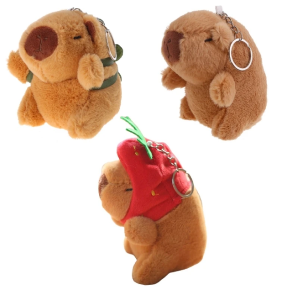Chaveiro Capivara de Pelúcia